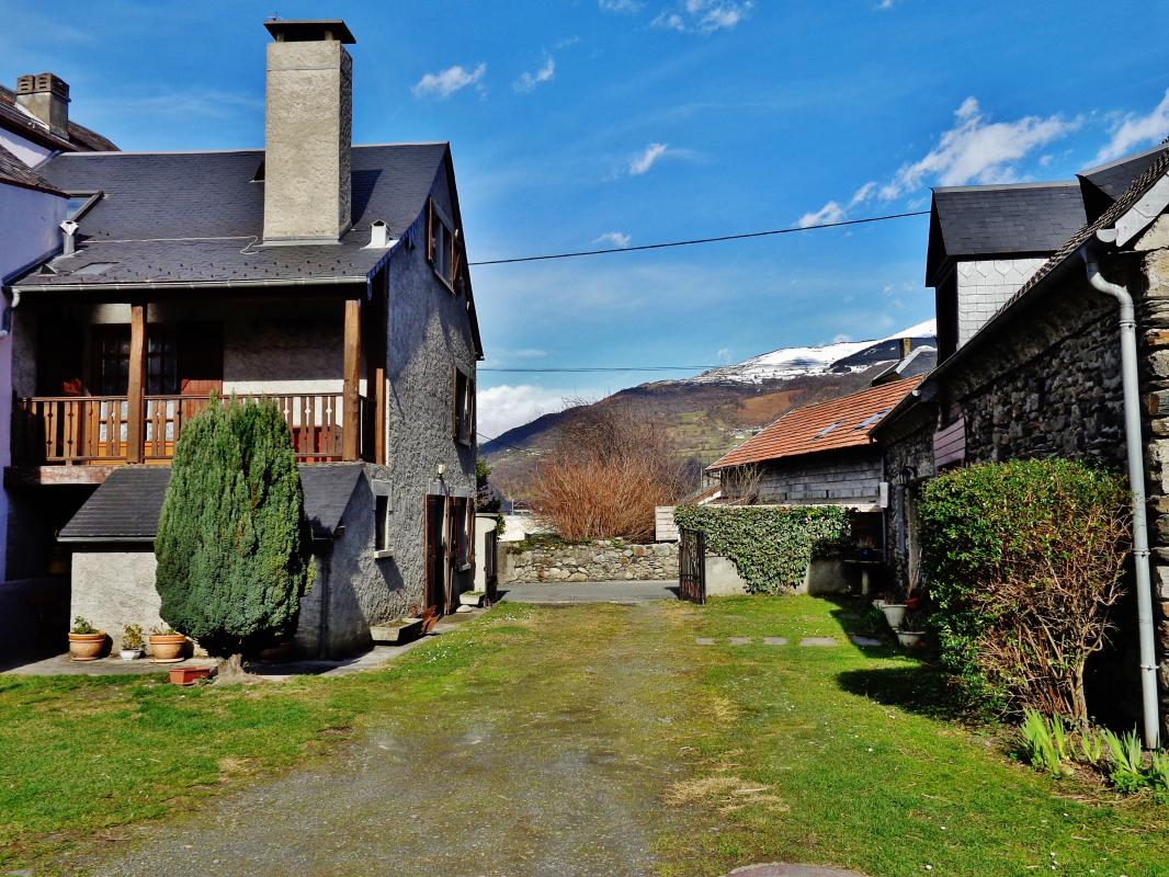 Les Chalets De Cauterets Route De Pierrefitte