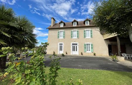 G&icirc;te n&deg;G121012 Espoey - Pyr&eacute;n&eacute;es-Atlantiques - photo