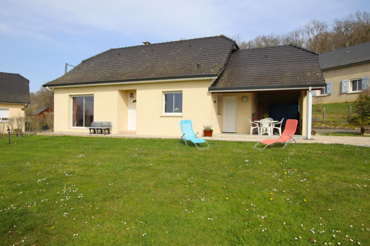 photo 0