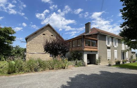 G&icirc;te n&deg;G121208 Escoub&egrave;s - Pyr&eacute;n&eacute;es-Atlantiques - photo