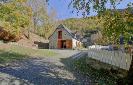 G&icirc;te n&deg;65G074111 Ger - Hautes-Pyr&eacute;n&eacute;es - photo