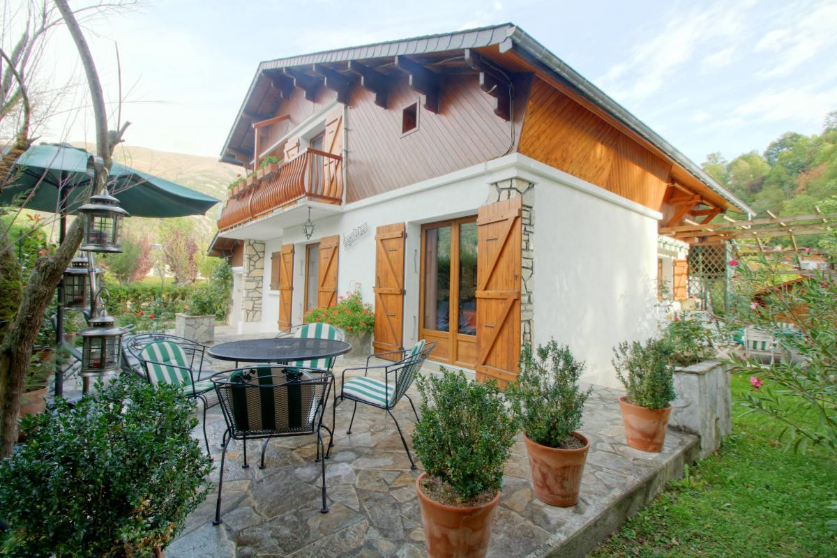 photo 0