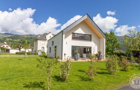 G&icirc;te n&deg;65G328311 Argel&egrave;s-Gazost - Hautes-Pyr&eacute;n&eacute;es - photo
