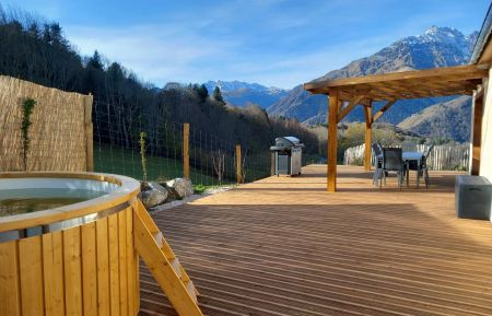 G&icirc;te n&deg;65G325411 Lan&ccedil;on - Hautes-Pyr&eacute;n&eacute;es - Bain Nordique en toute intimit&eacute; face &agrave; la vue