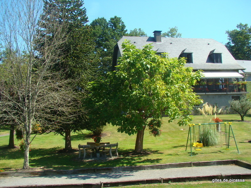 photo 0