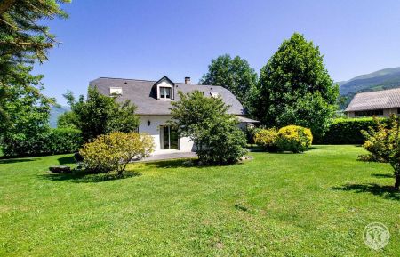 G&icirc;te n&deg;65G329011 Adast - Hautes-Pyr&eacute;n&eacute;es - photo