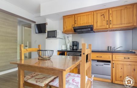 G&icirc;te n&deg;65G082611 Cauterets - Hautes-Pyr&eacute;n&eacute;es - photo