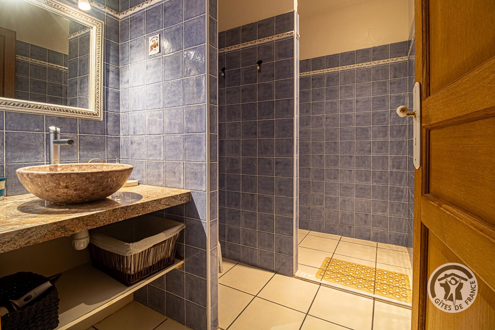 Salle de bain Gentiane photo 8
