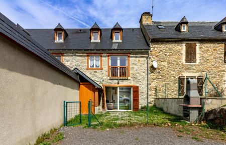 G&icirc;te n&deg;65G296611 Guchan - Hautes-Pyr&eacute;n&eacute;es - photo