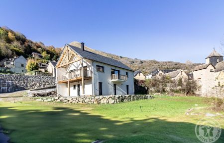G&icirc;te n&deg;65G325111 Sazos - Hautes-Pyr&eacute;n&eacute;es - photo