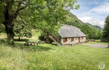 G&icirc;te n&deg;65G100741 Estaing - Hautes-Pyr&eacute;n&eacute;es - photo