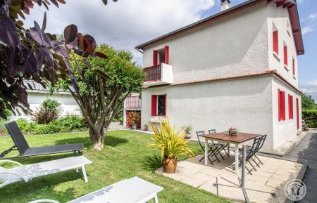 G&icirc;te n&deg;65G149611 Pierrefitte-Nestalas - Hautes-Pyr&eacute;n&eacute;es - photo