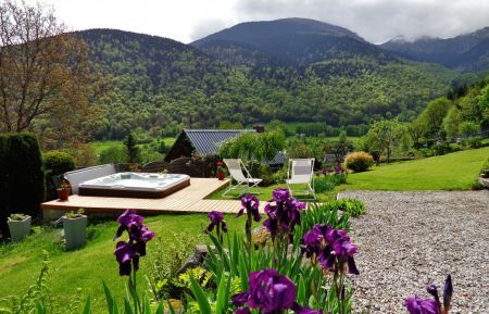 G&icirc;te n&deg;65G195311 Bagn&egrave;res-de-Bigorre - Hautes-Pyr&eacute;n&eacute;es - photo