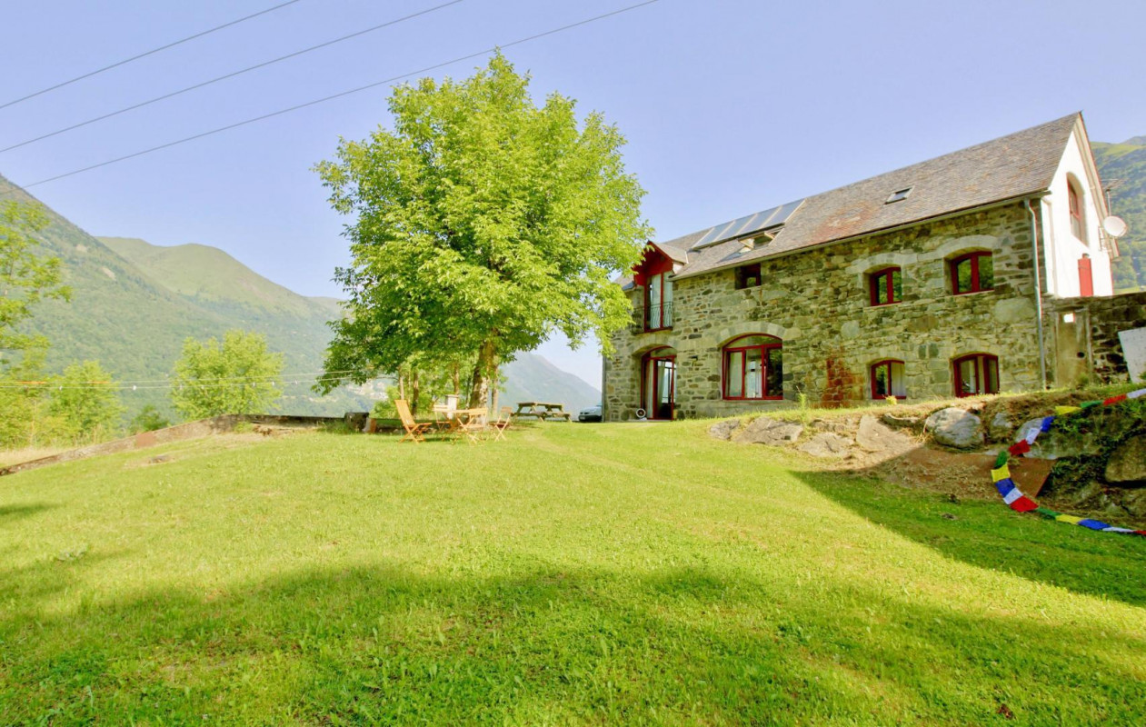 photo 0