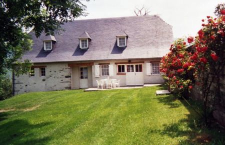 G&icirc;te n&deg;65G000112 Viger - Hautes-Pyr&eacute;n&eacute;es - photoPrintemps